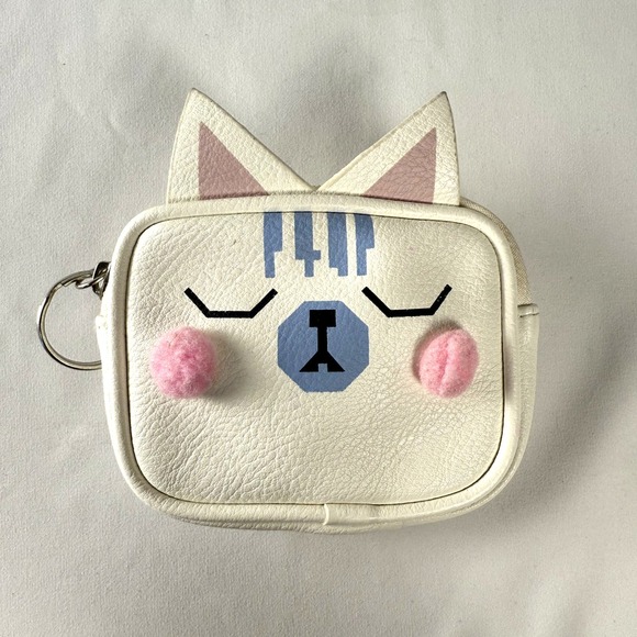 The Unbranded Brand Handbags - Sleeping Kawaii Llama coin purse - white leatherette - blue Pink